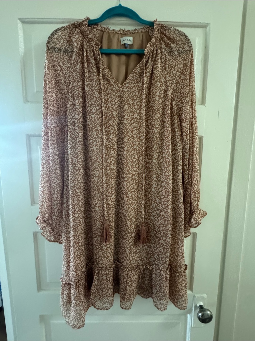 Mauve Floral Tassel Tie Long Sleeve Dress